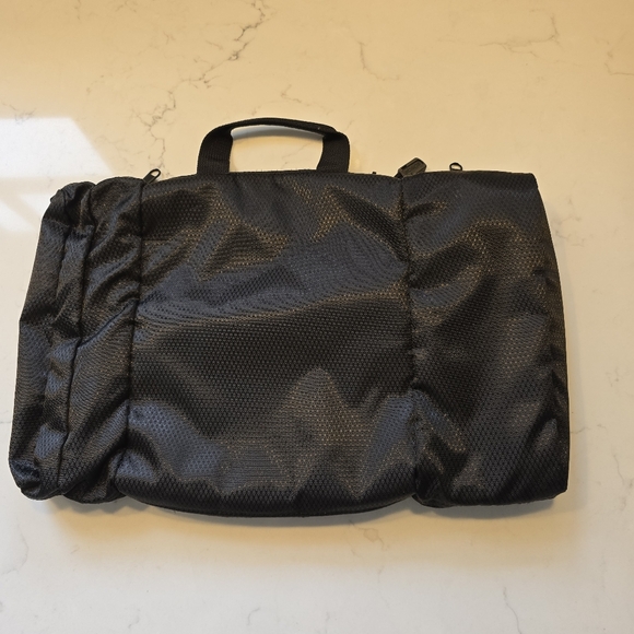 Ebags Pack-It-Flat Hanging Toiletry Bag Black - Picture 9 of 9